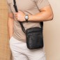 SAC BANDOULIÈRE EN CUIR NOIR BIRMINGHAM THE CHESTERFIELD BRAND